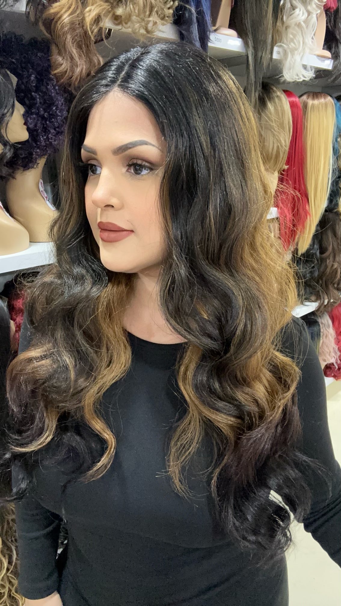 #65 Katie - Middle Part Lace Front Wig - Color 1B/27/30 - The Pink Makeup Box